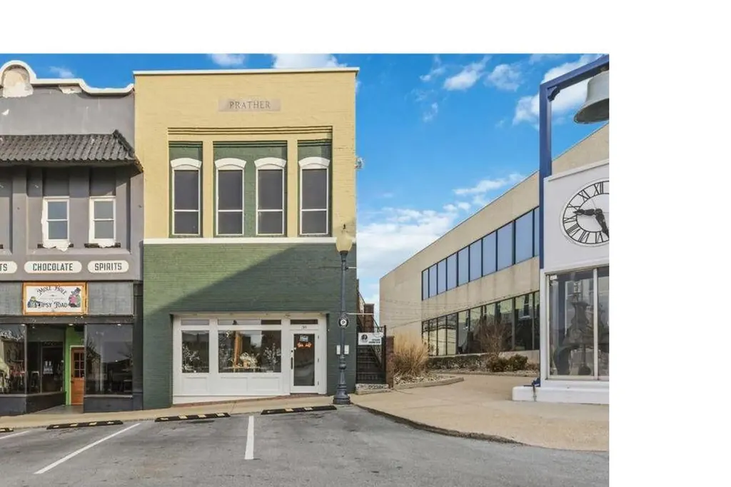 38 Public Square Somerset KY 42501