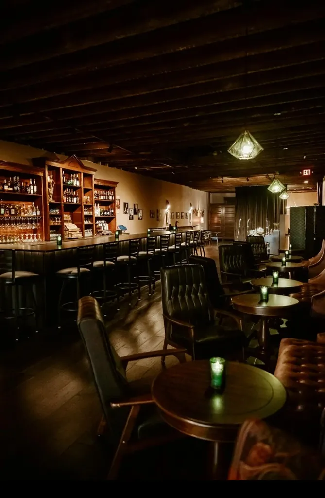 38 Public Square East Mount Vernon Street Somerset KY 42501