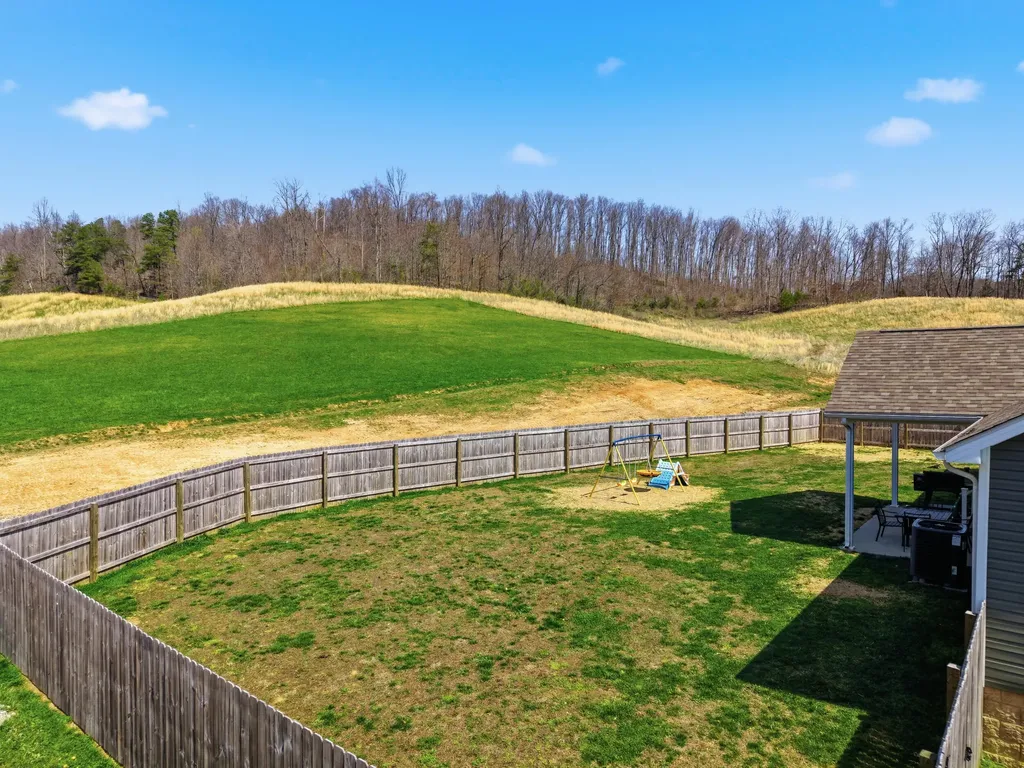 930 Pine Hill Brock Road London KY 40741