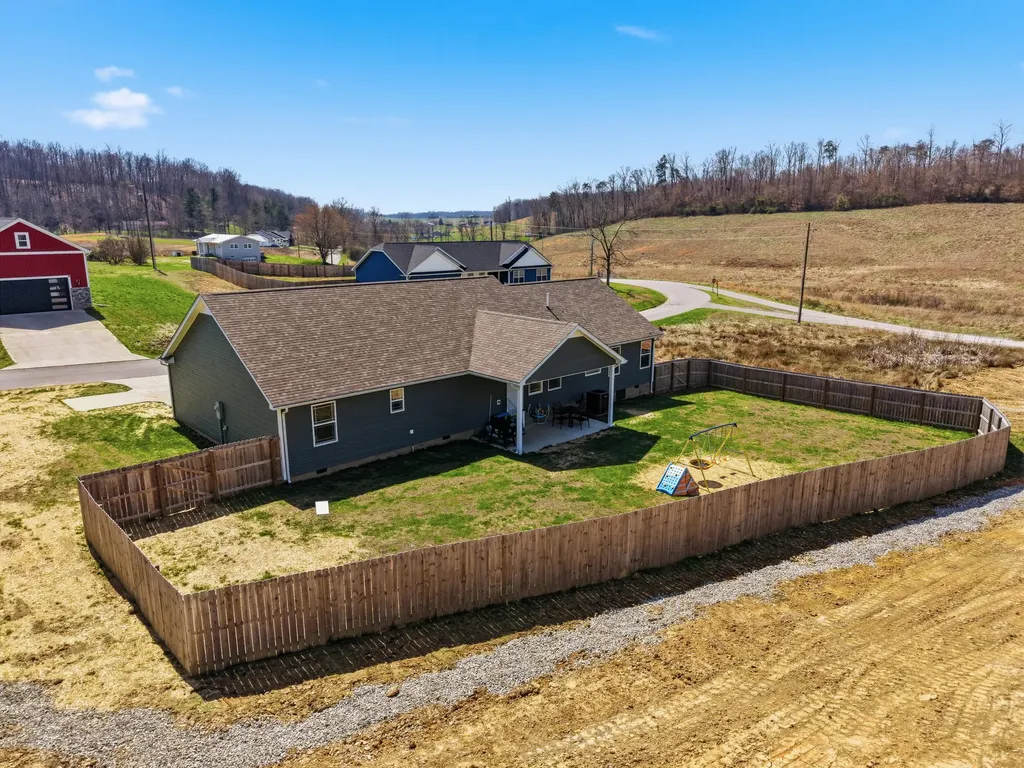 930 Pine Hill Brock Road London KY 40741