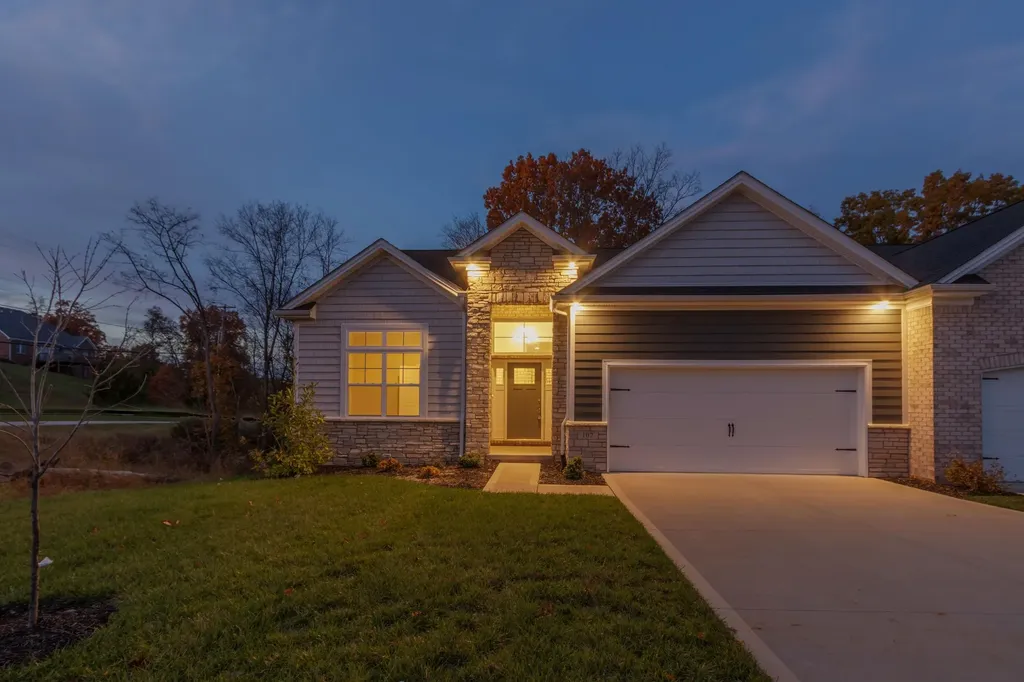 102 Hickory Grove Court Georgetown KY 40324