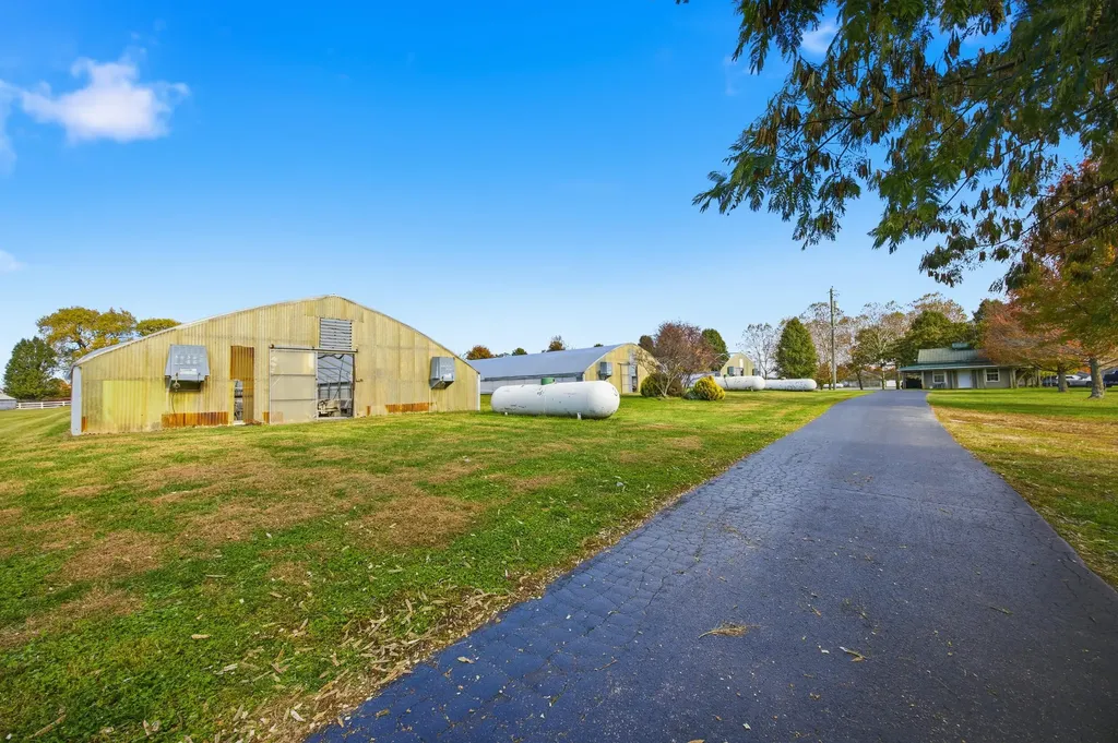 4610 Hamilton Lane Lexington KY 40511