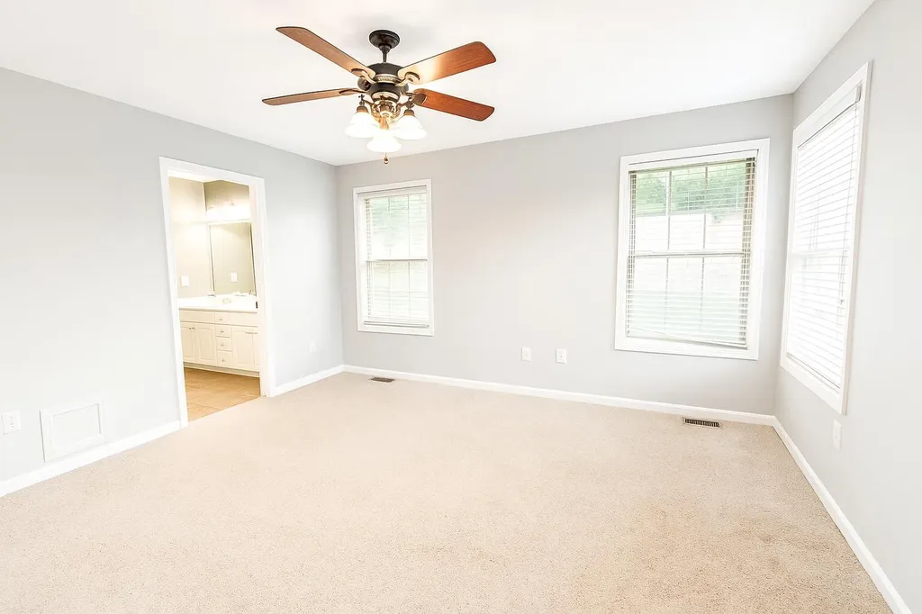 354 Reynolds Drive Richmond KY 40475
