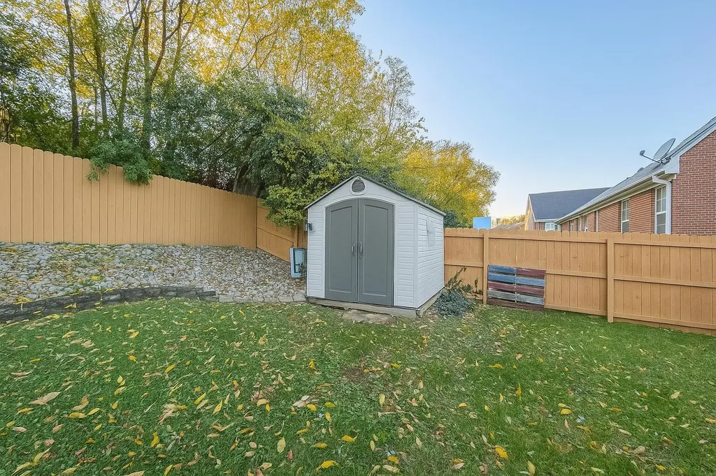 354 Reynolds Drive Richmond KY 40475