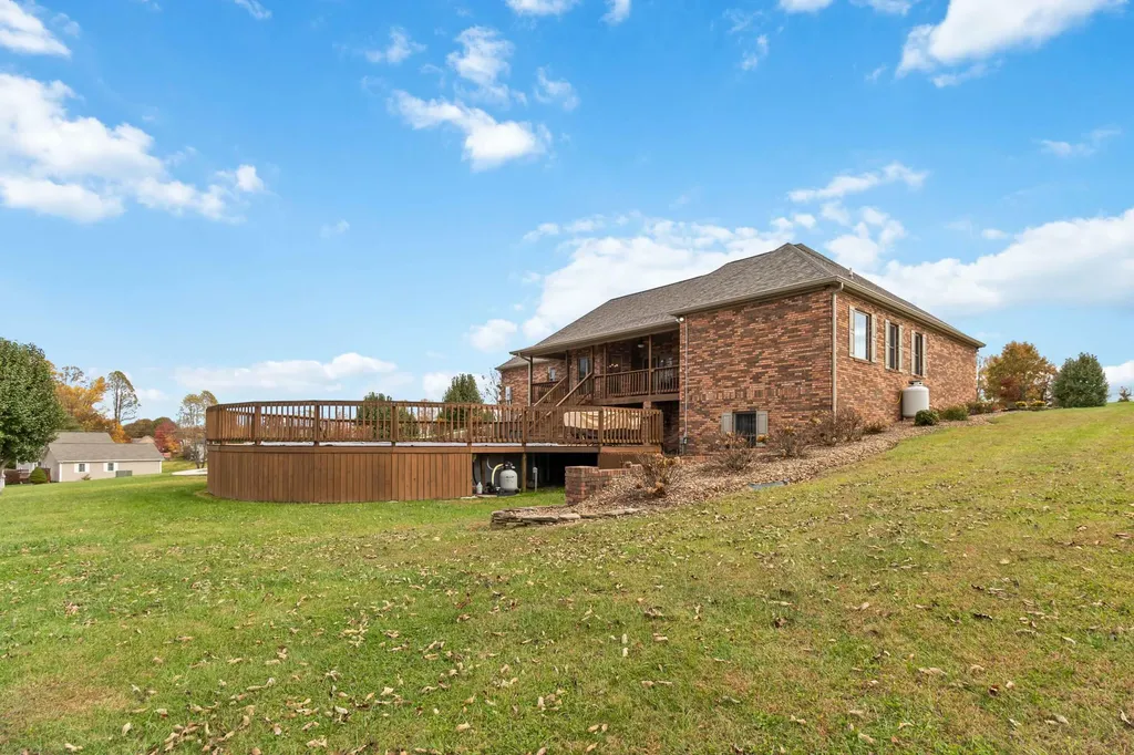 1330 Mcgill Wyan Road London KY 40744