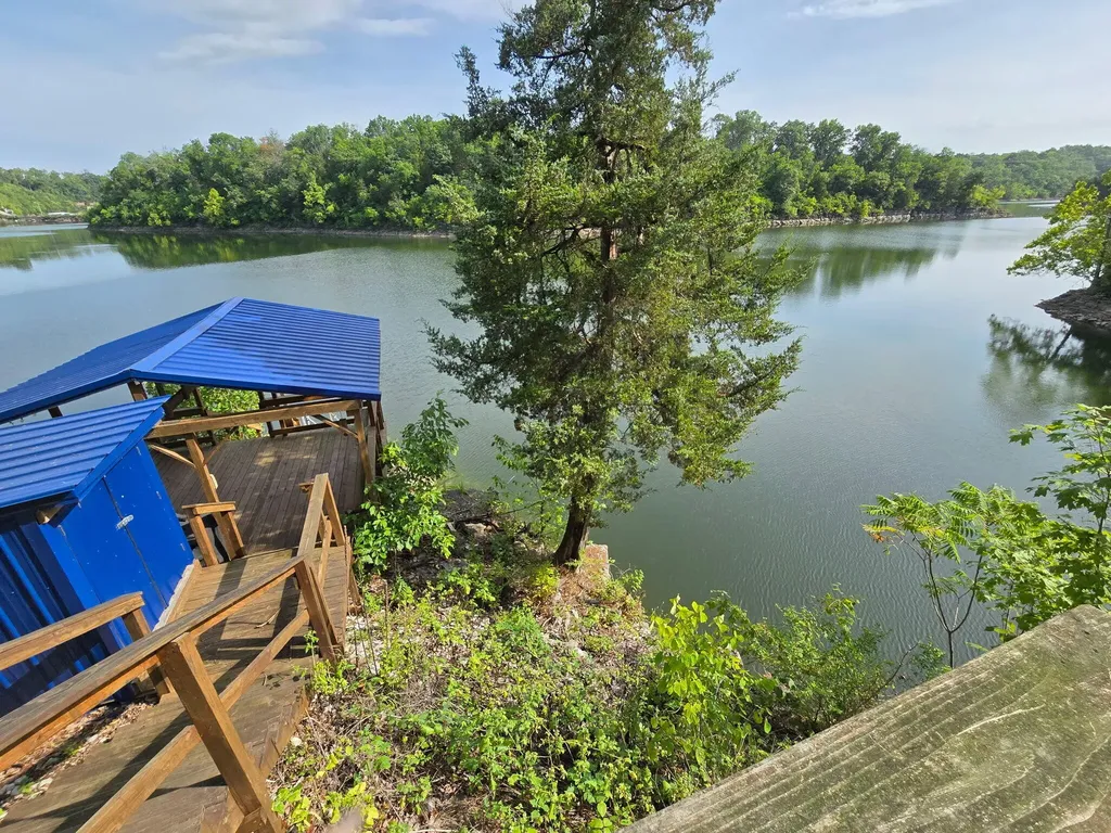 345 Tibbs Lane Danville KY 40422