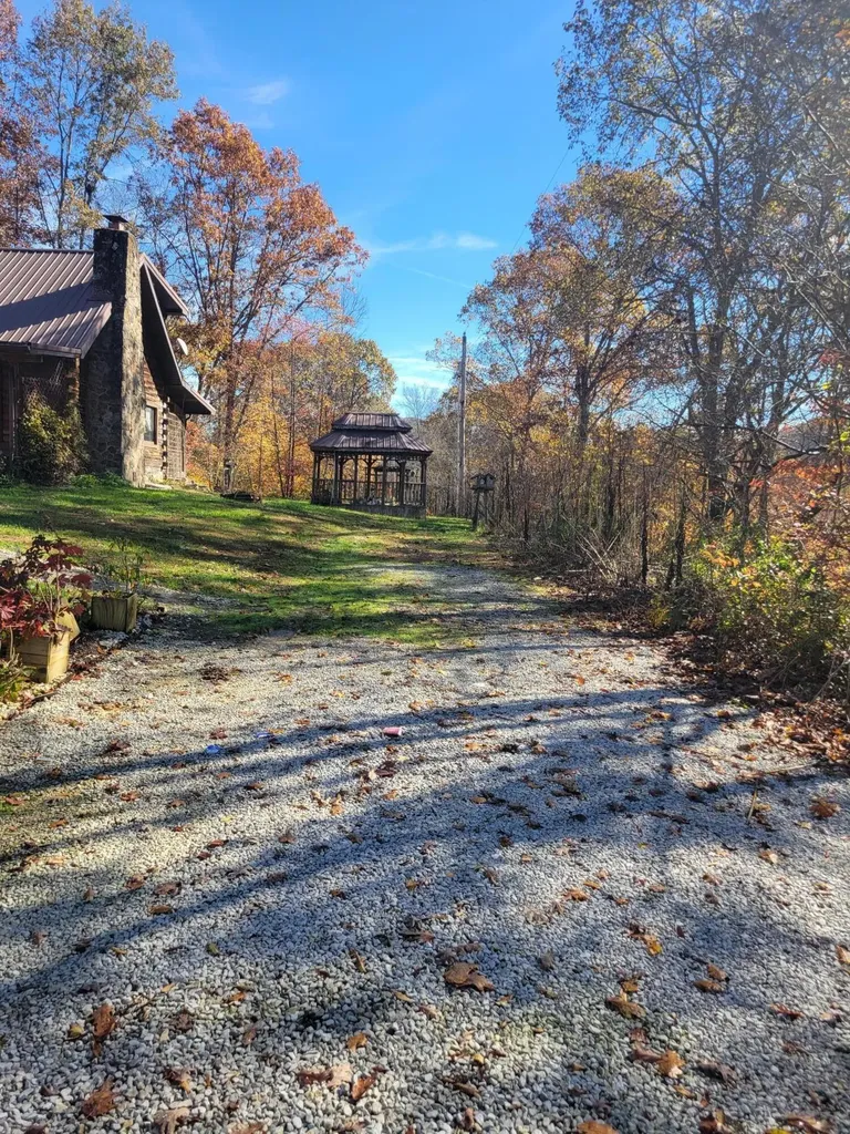 297 Jim Bernard Road Manchester KY 40962