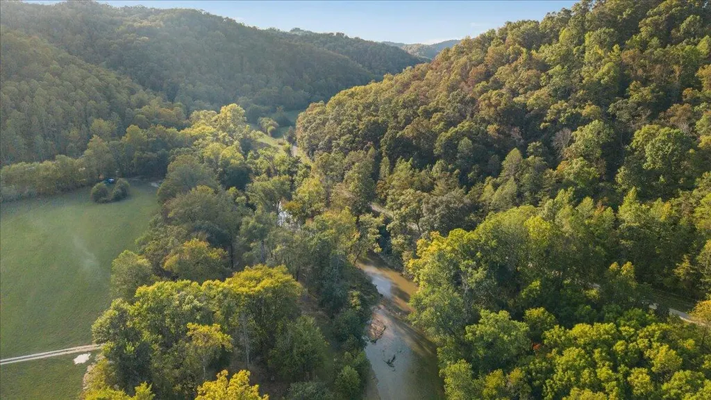 2270 Star Gap Road Stanton KY 40380