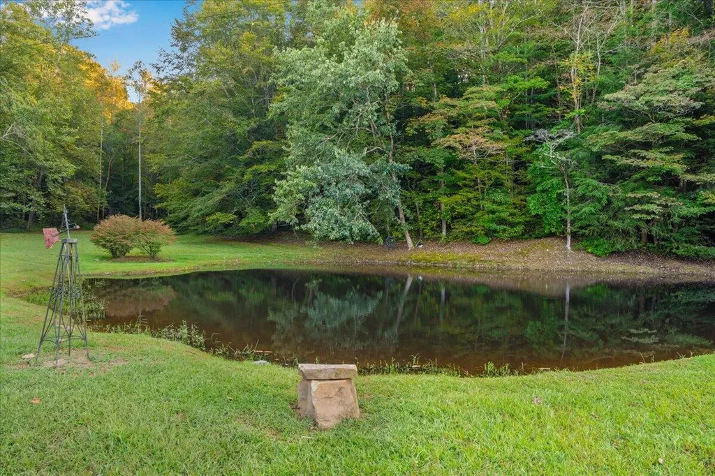 2270 Star Gap Road Stanton KY 40380