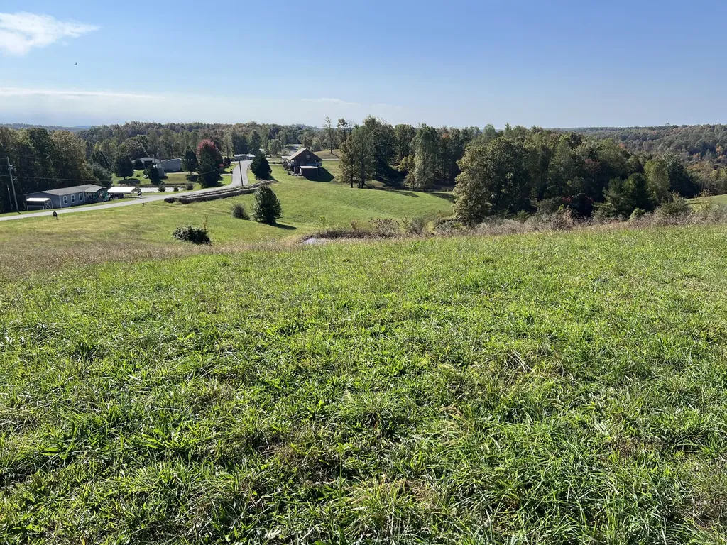 12 Hemlock View Road Morehead KY 40351