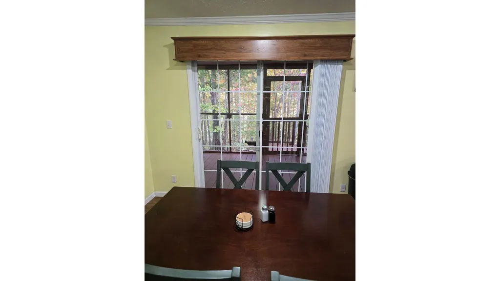 833 George Hardwick Road Bronston KY 42518