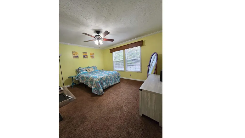 833 George Hardwick Road Bronston KY 42518