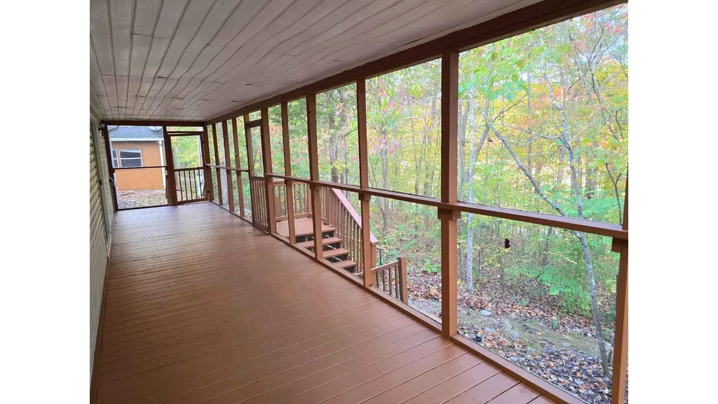 833 George Hardwick Road Bronston KY 42518