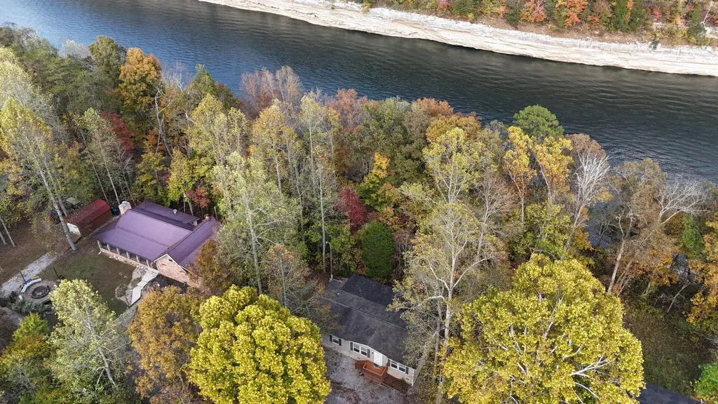 833 George Hardwick Road Bronston KY 42518