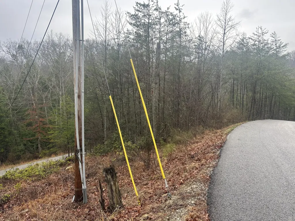 68 Wood View Drive East Bernstadt KY 40729