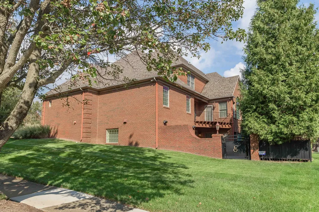 2208 Terranova Court Lexington KY 40513