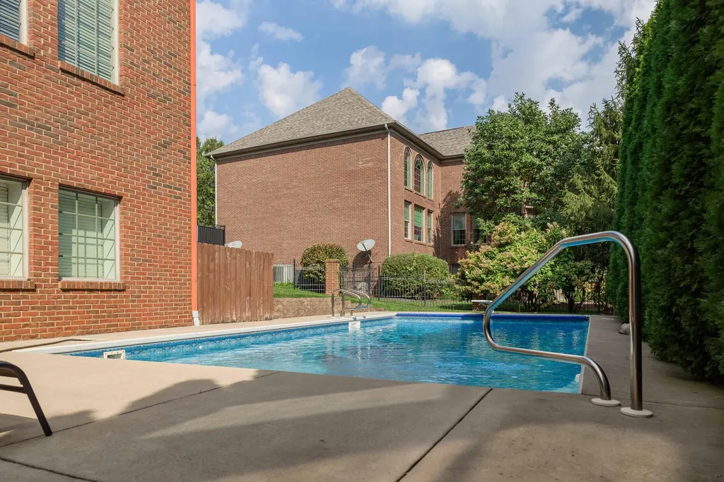 2208 Terranova Court Lexington KY 40513