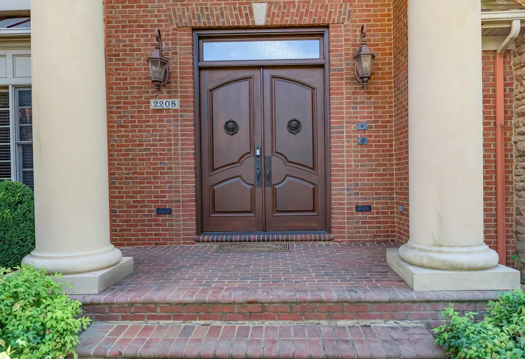 2208 Terranova Court Lexington KY 40513