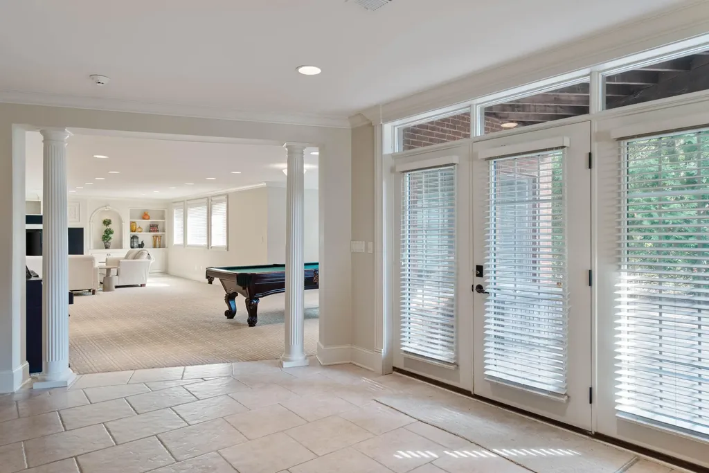 2208 Terranova Court Lexington KY 40513