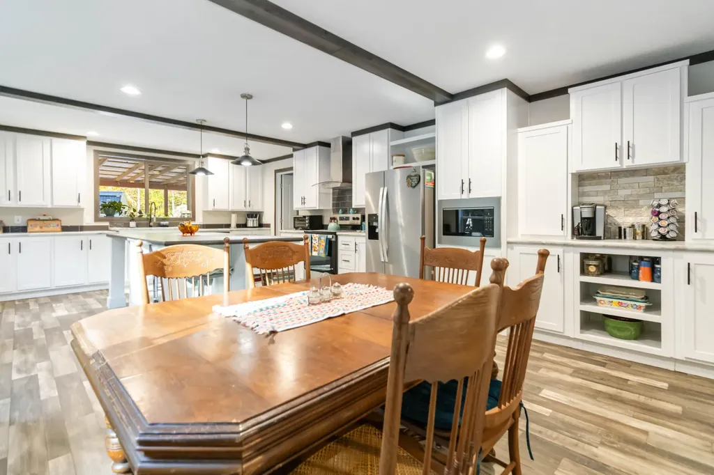 184 Ancient Springs Drive Hinkle KY 40953