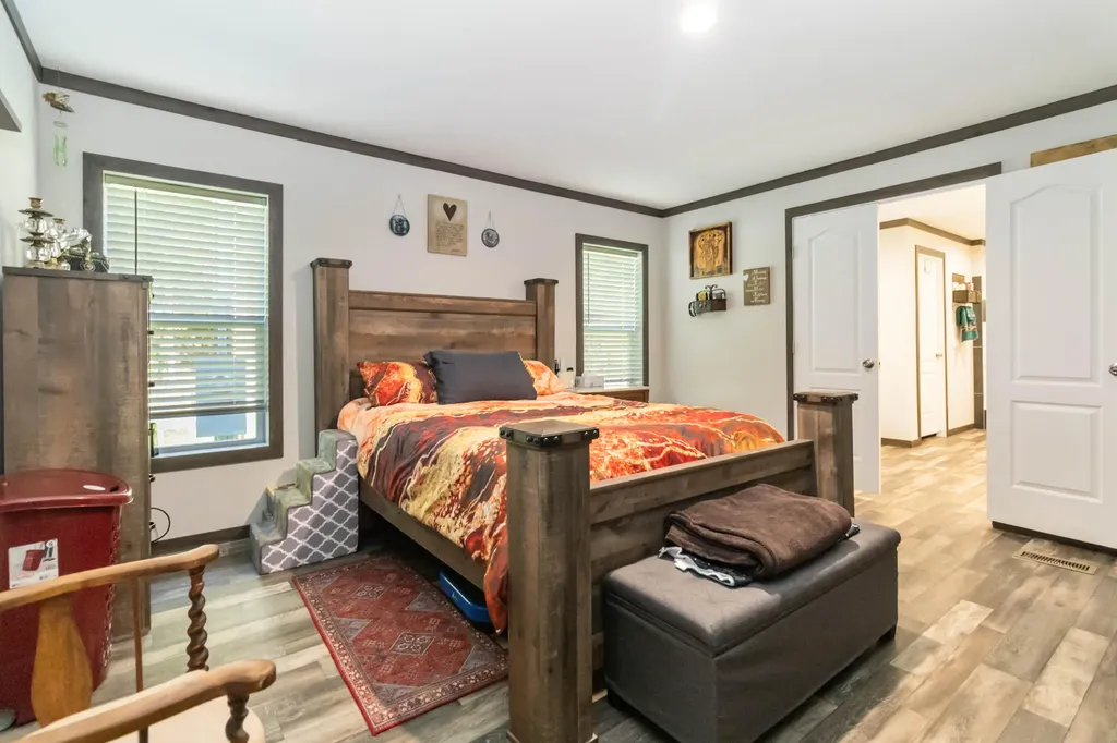 184 Ancient Springs Drive Hinkle KY 40953