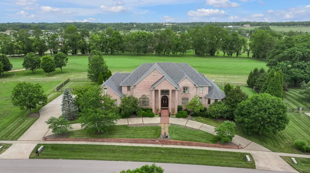 110 Golf Club Drive Nicholasville KY 40356