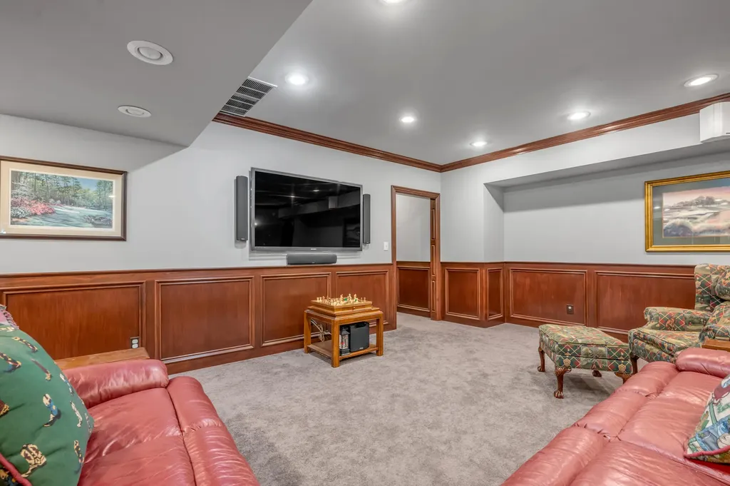 110 Golf Club Drive Nicholasville KY 40356