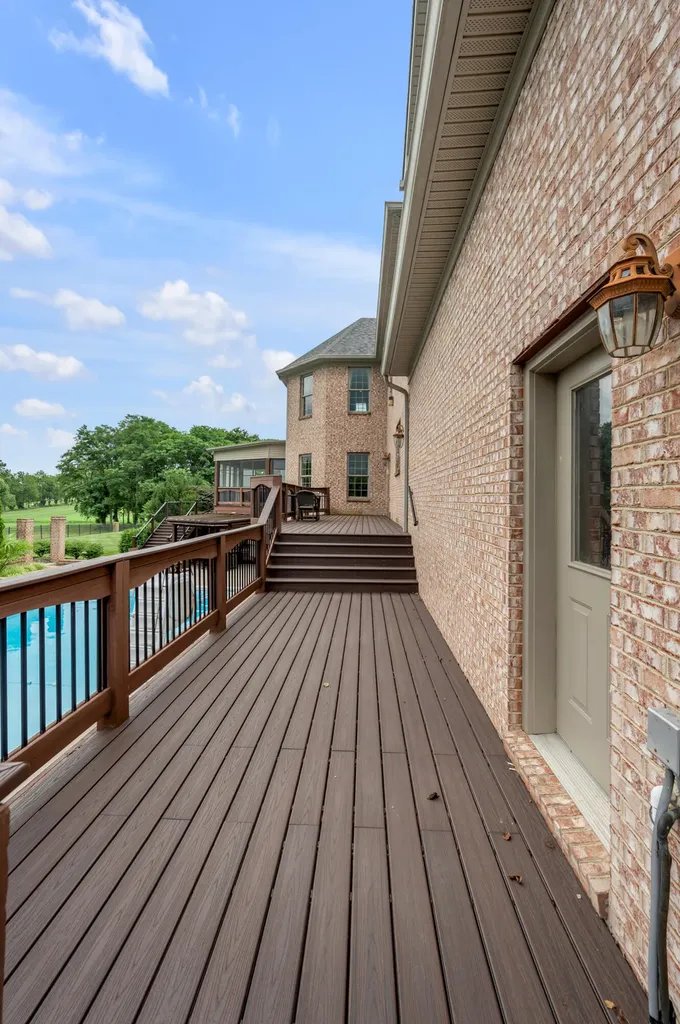 110 Golf Club Drive Nicholasville KY 40356