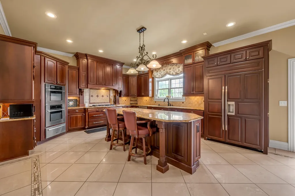 110 Golf Club Drive Nicholasville KY 40356