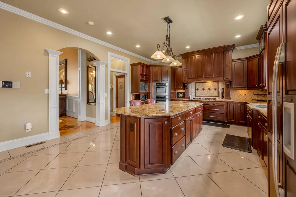 110 Golf Club Drive Nicholasville KY 40356