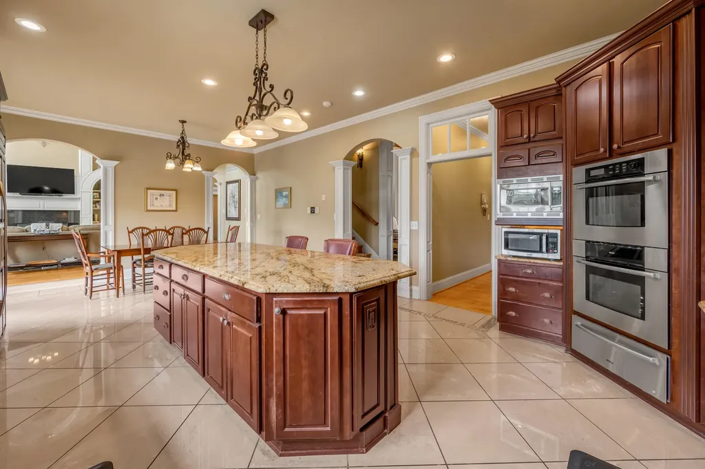 110 Golf Club Drive Nicholasville KY 40356