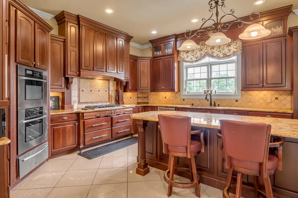 110 Golf Club Drive Nicholasville KY 40356
