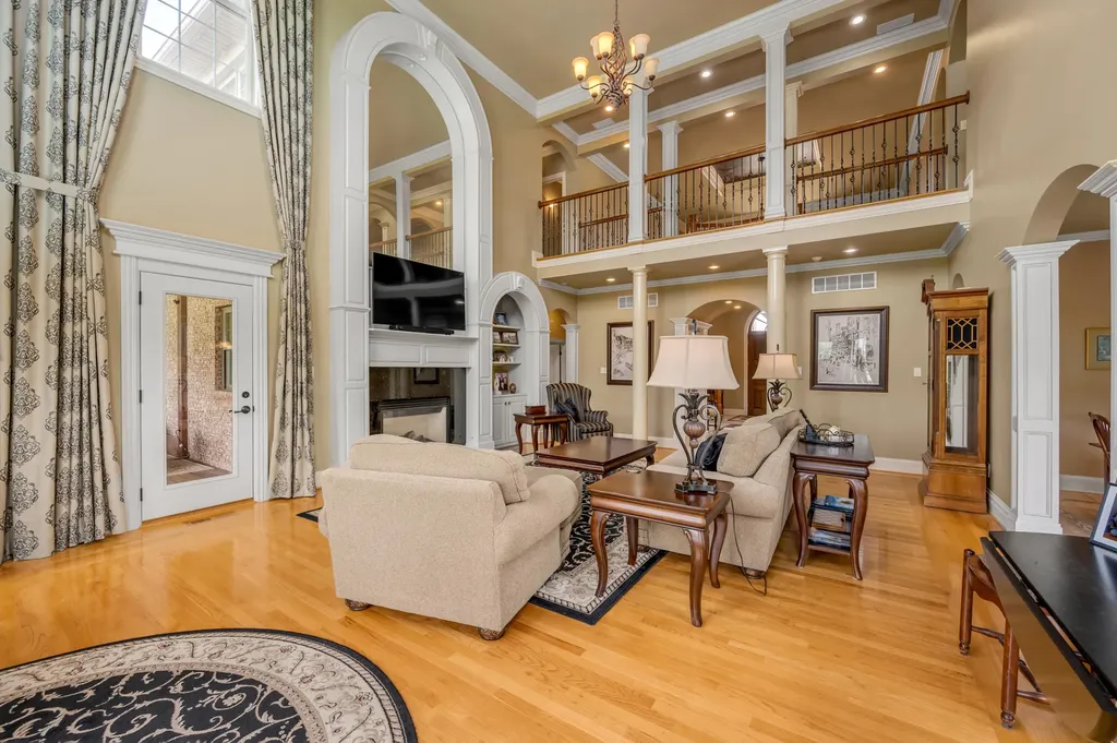 110 Golf Club Drive Nicholasville KY 40356