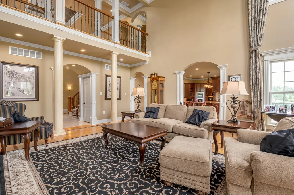 110 Golf Club Drive Nicholasville KY 40356
