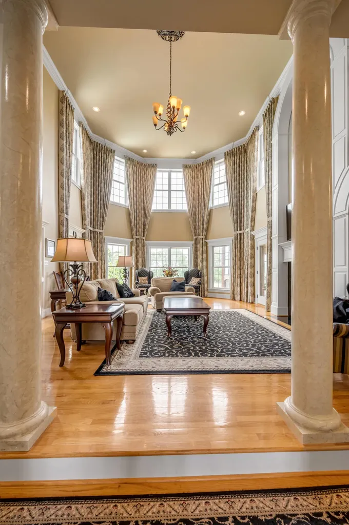 110 Golf Club Drive Nicholasville KY 40356