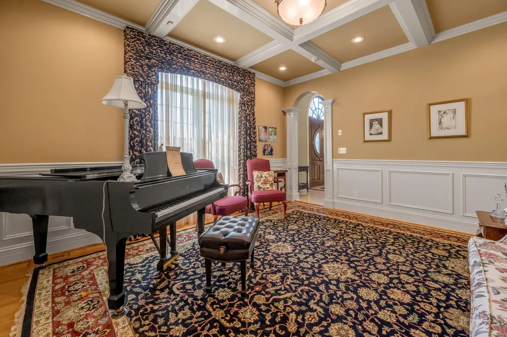 110 Golf Club Drive Nicholasville KY 40356