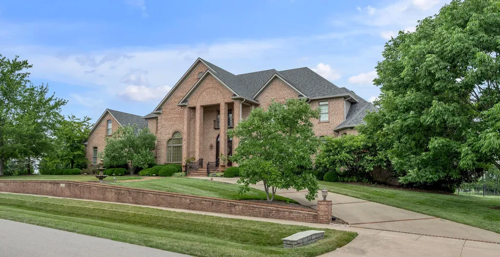 110 Golf Club Drive Nicholasville KY 40356