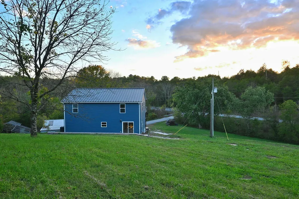 1600 Puncheon Creek Road Lawrenceburg KY 40342