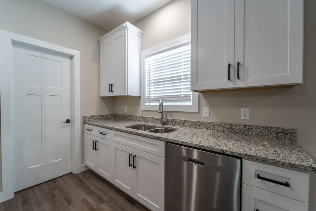 156 Central Park Avenue Berea KY 40403