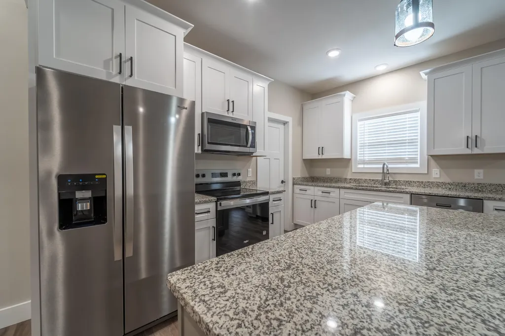 156 Central Park Avenue Berea KY 40403