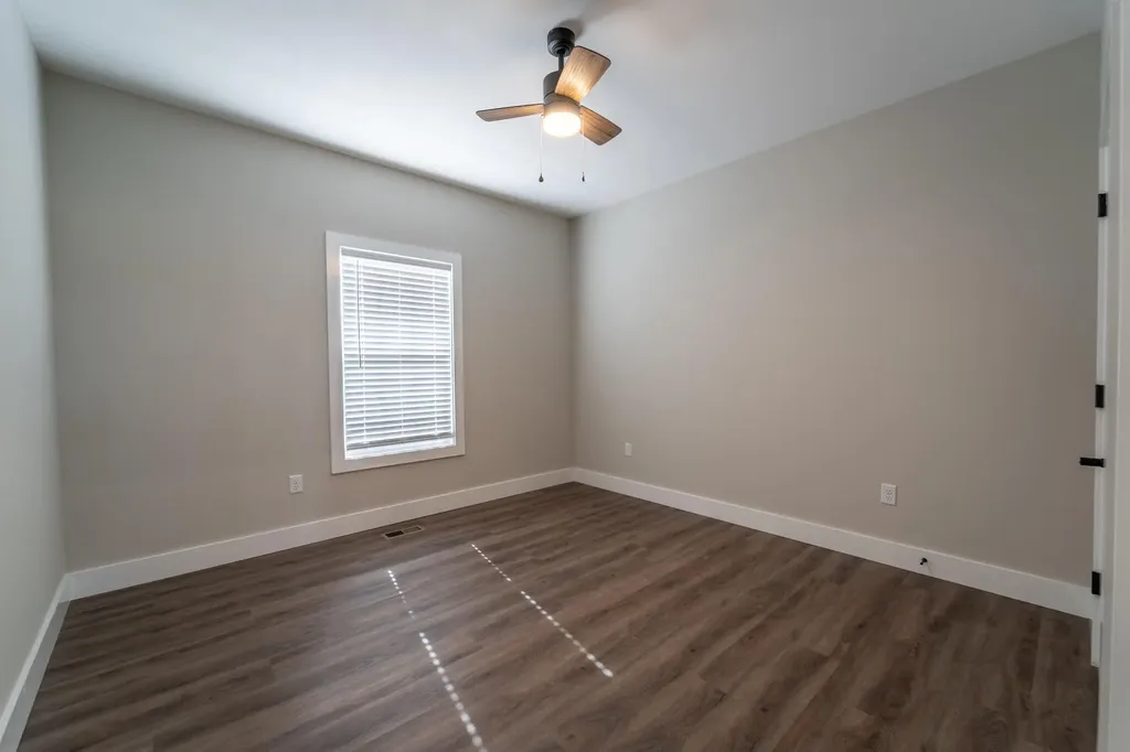 156 Central Park Avenue Berea KY 40403