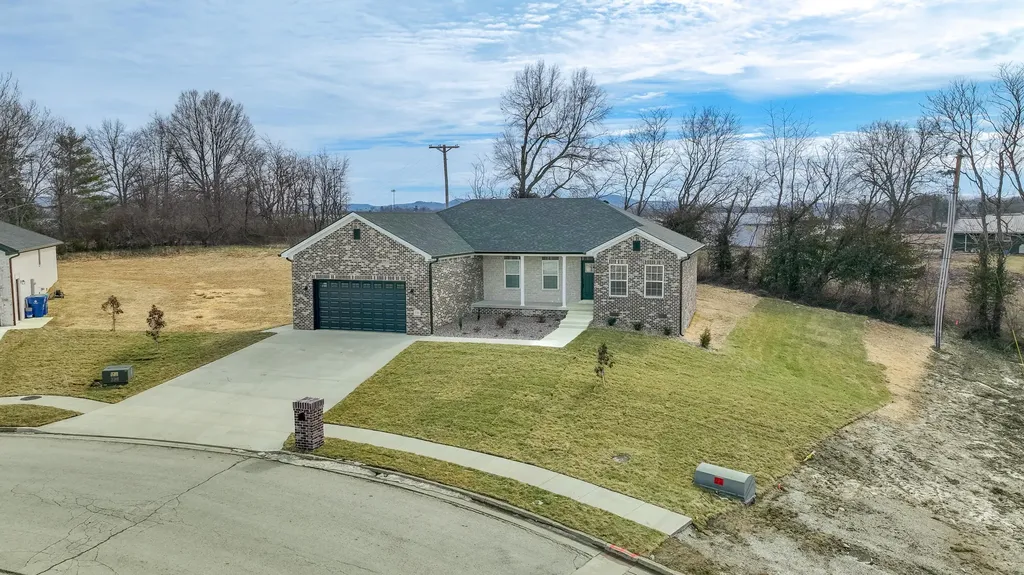 156 Central Park Avenue Berea KY 40403