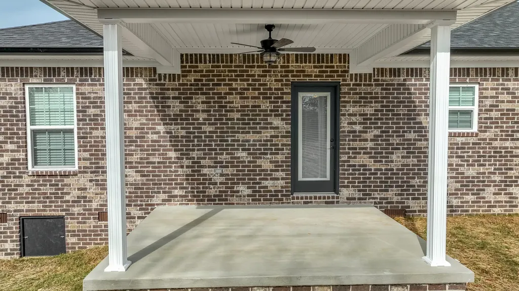 156 Central Park Avenue Berea KY 40403
