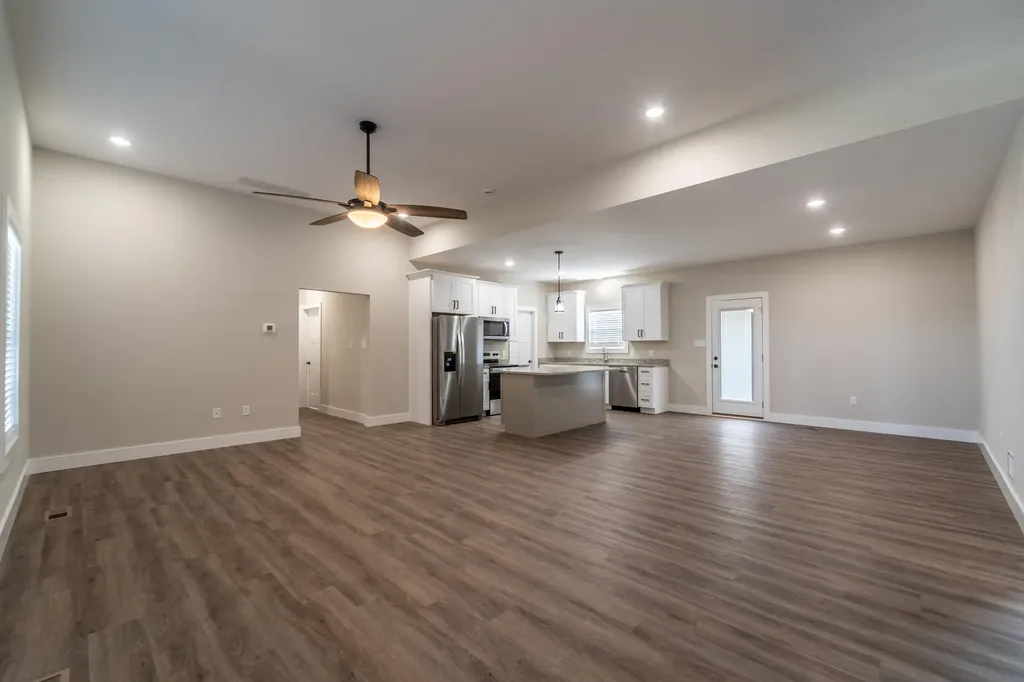 156 Central Park Avenue Berea KY 40403