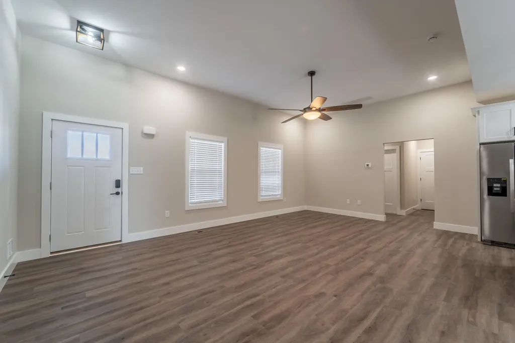 156 Central Park Avenue Berea KY 40403