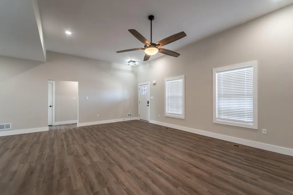 156 Central Park Avenue Berea KY 40403