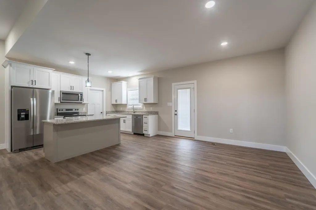 156 Central Park Avenue Berea KY 40403