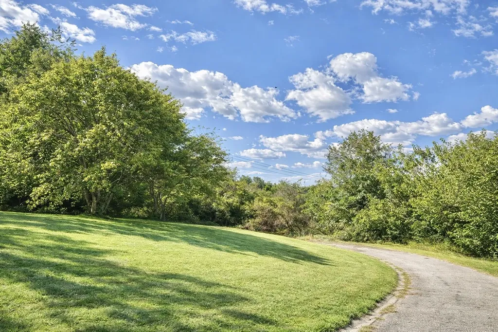247 Juniper Court Mt Sterling KY 40353