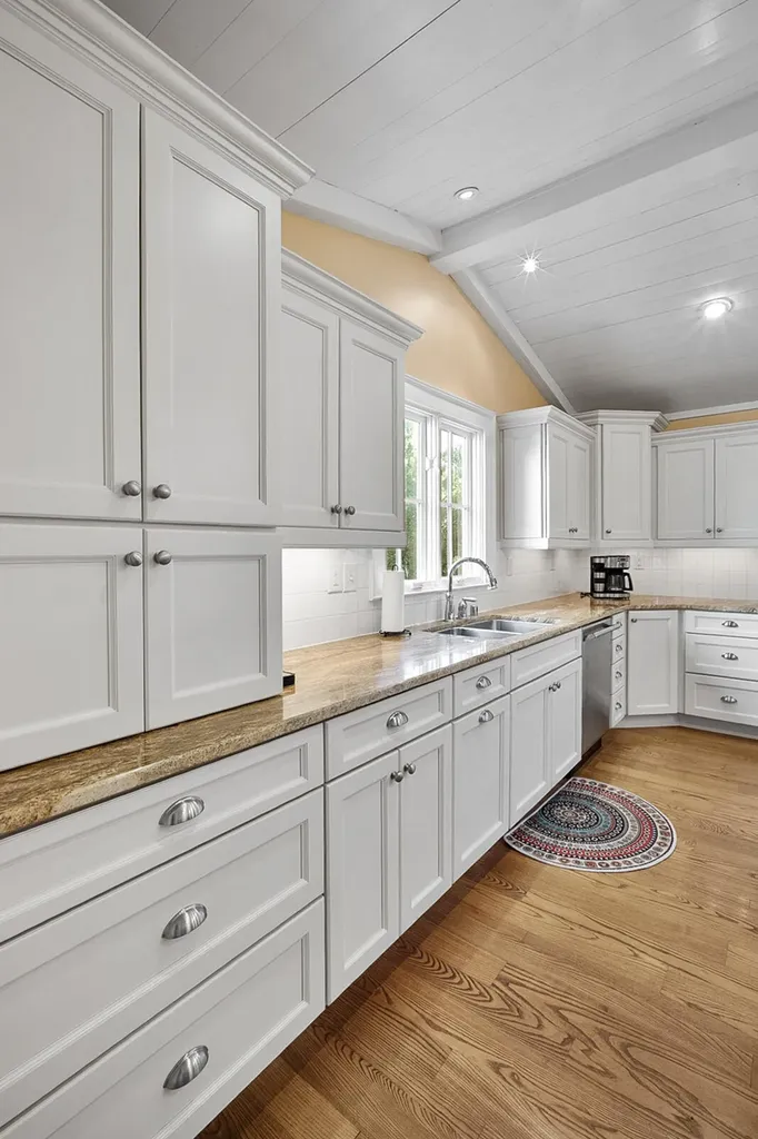 315 Heritage Road Versailles KY 40383