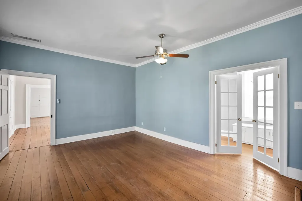 315 Heritage Road Versailles KY 40383